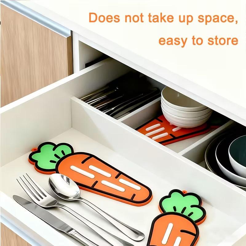 Cute Carrot Pot Lid & Sponge Holder Mat - in use