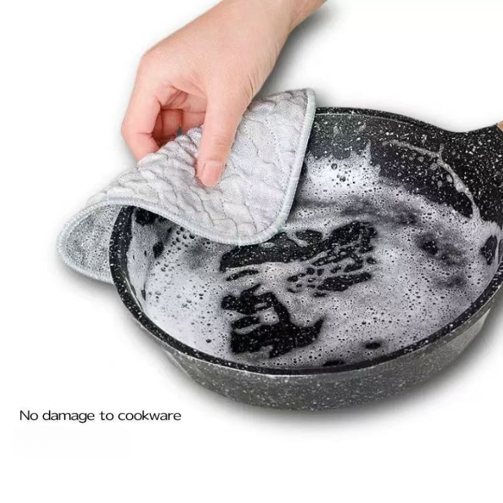 Scratch-Free Steel Sponge - close up view