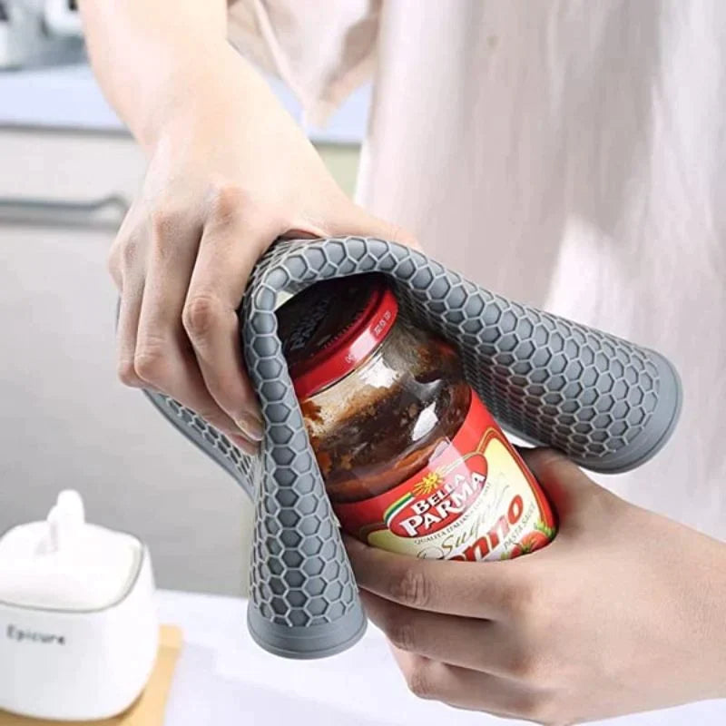Multipurpose Silicone Reusable Mat - in use